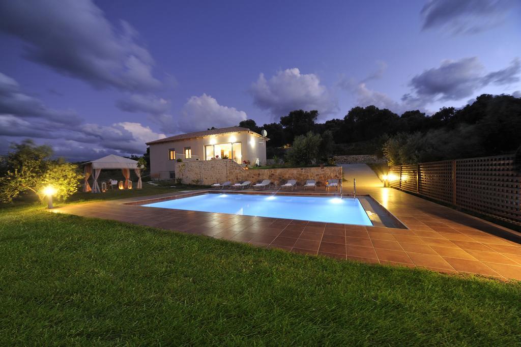 Kivotos Villa Private Pool Maroulás 외부 사진